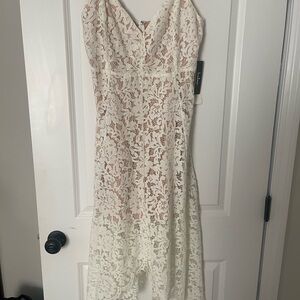 Elegant White Lace Dress